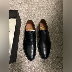 Men’s Jcrew Ludlow cap toe leather oxfords, size 10